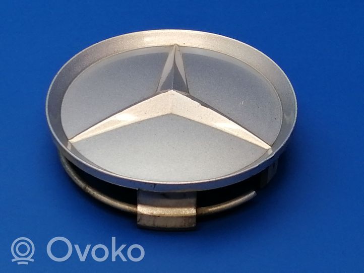 Mercedes-Benz E W211 Original wheel cap 2014010225