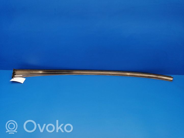 Mercedes-Benz C W203 Roof trim bar molding cover A2037800156