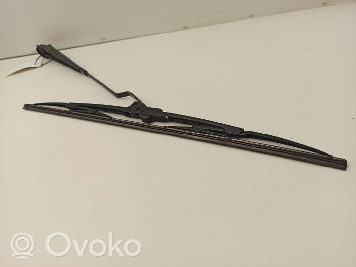 Ford Mustang IV Front wiper blade arm 184548