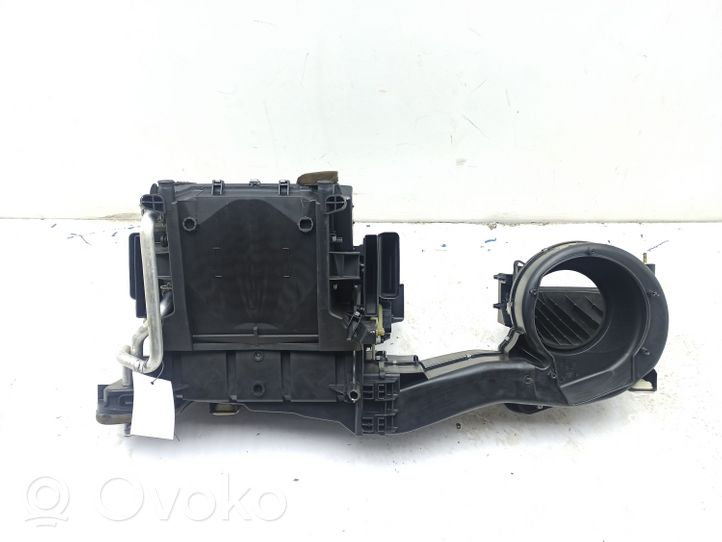 Mercedes-Benz C W203 Salono oro mazgo komplektas 2038300362