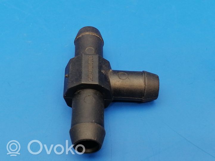 Mercedes-Benz S W126 Engine coolant pipe/hose 25TA01010002