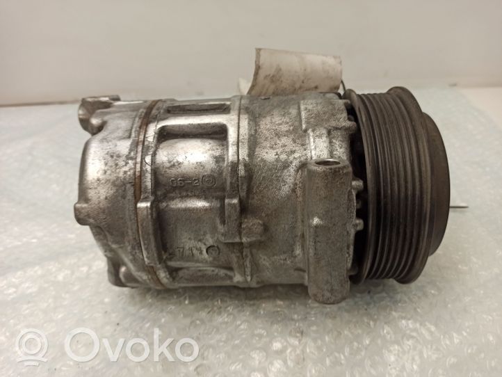 Mercedes-Benz C W203 Air conditioning (A/C) compressor (pump) a0012305511