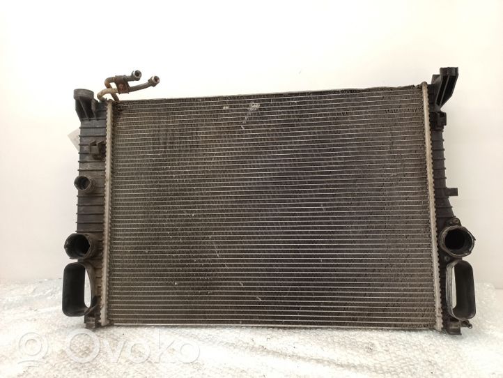 Mercedes-Benz CLS C219 Radiateur de refroidissement A2115003402