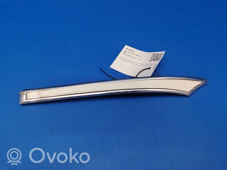 Mercedes-Benz E W123 Rivestimento montante (C) 1236981097