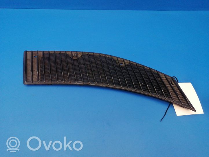 Mercedes-Benz E W123 Rivestimento del tergicristallo 1238360265