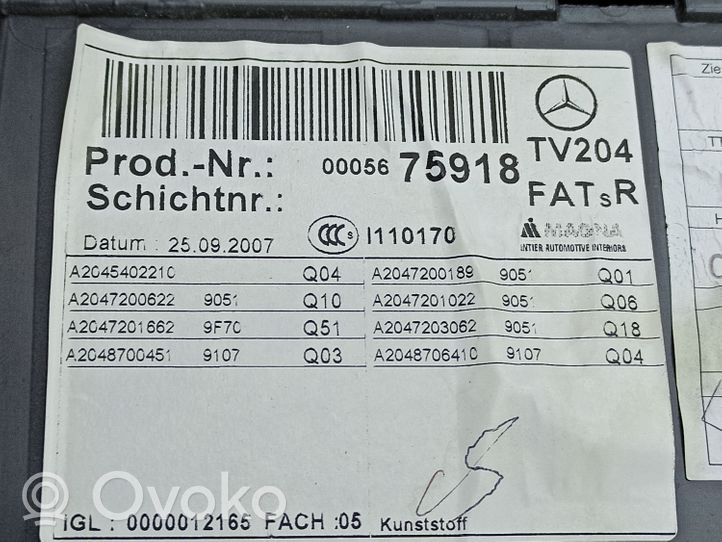 Mercedes-Benz C W204 Etuoven verhoilu A2047201022