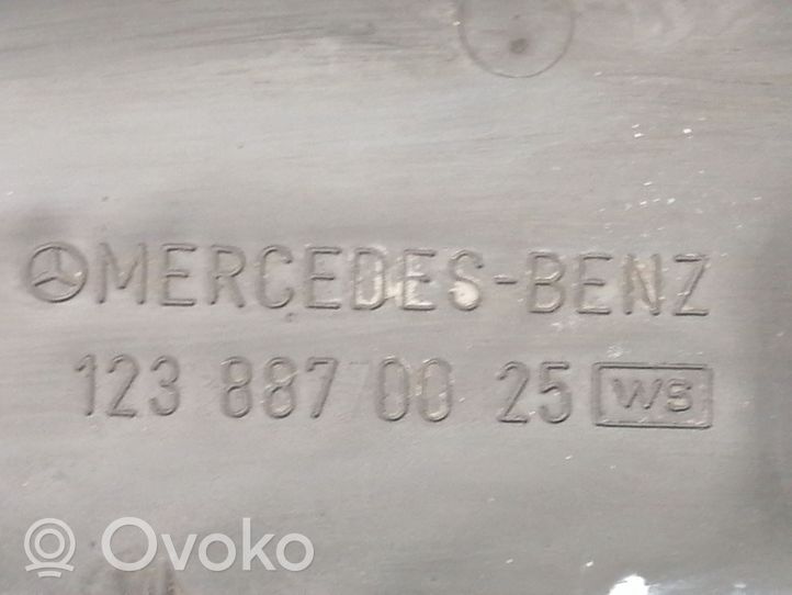 Mercedes-Benz E W123 Cita veida dzinēja nodalījuma detaļa 1238870025