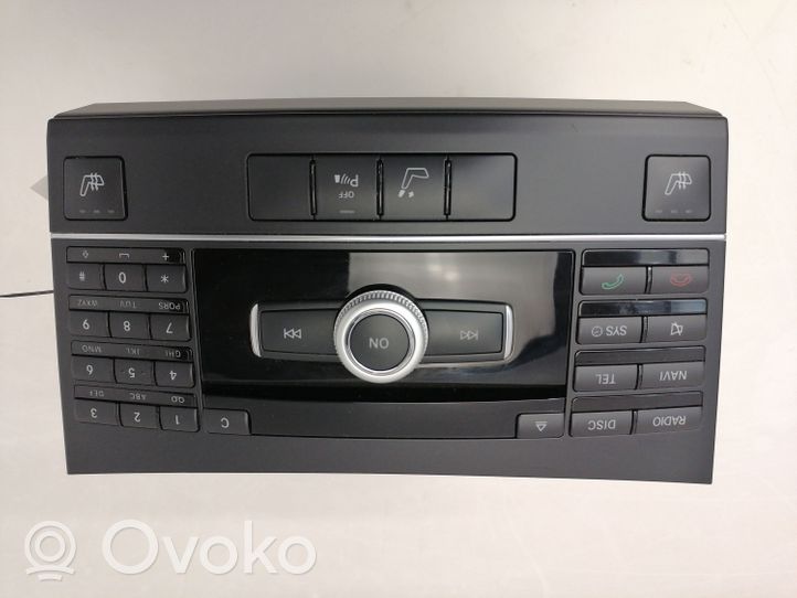 Mercedes-Benz E W212 Radija/ CD/DVD grotuvas/ navigacija a2129009507