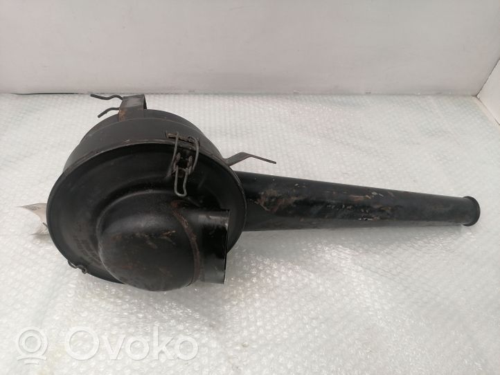 Mercedes-Benz COMPAKT W115 Boîtier de filtre à air DB0060947802