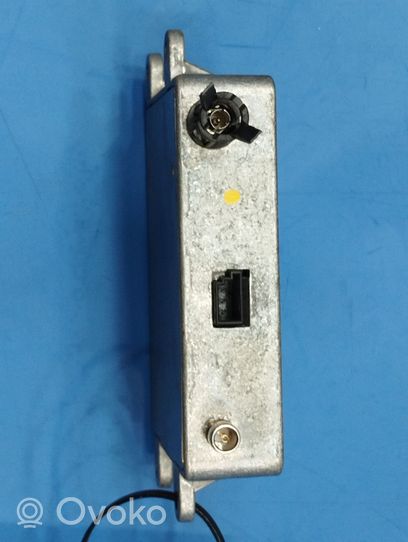 Mercedes-Benz S W220 Antenna control unit A2038201785