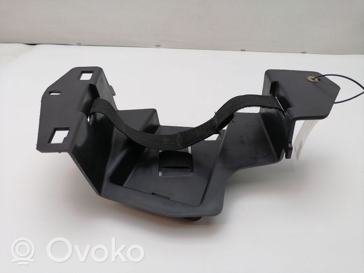 Mercedes-Benz ML W163 Altro elemento di rivestimento bagagliaio/baule A1638600514