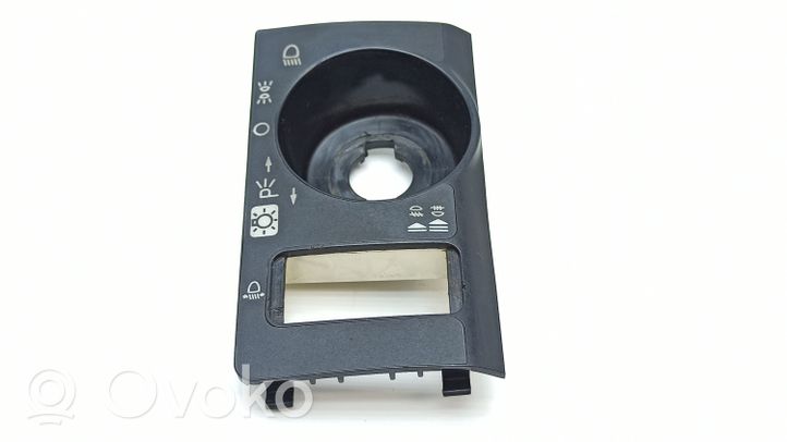 Mercedes-Benz 380 560SEC C126 Light switch 