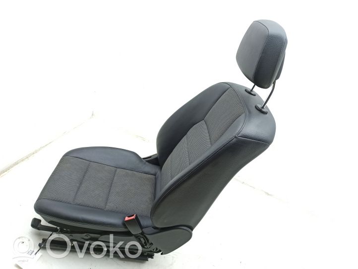 Mercedes-Benz C W204 Asiento delantero del pasajero 