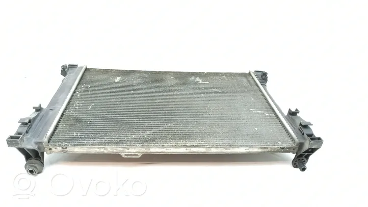 Mercedes-Benz C W204 Dzesēšanas šķidruma radiators A2045000303