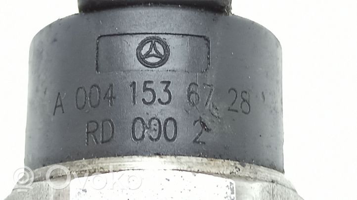 Mercedes-Benz E W211 Sensore di pressione del carburante 0281002504