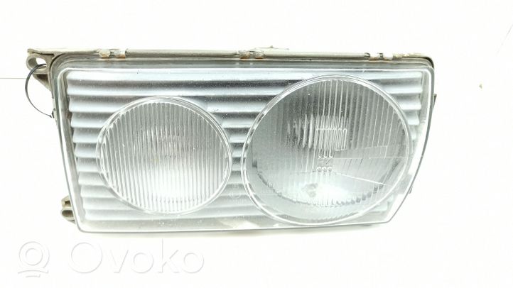 Mercedes-Benz E W123 Faro/fanale 11768300