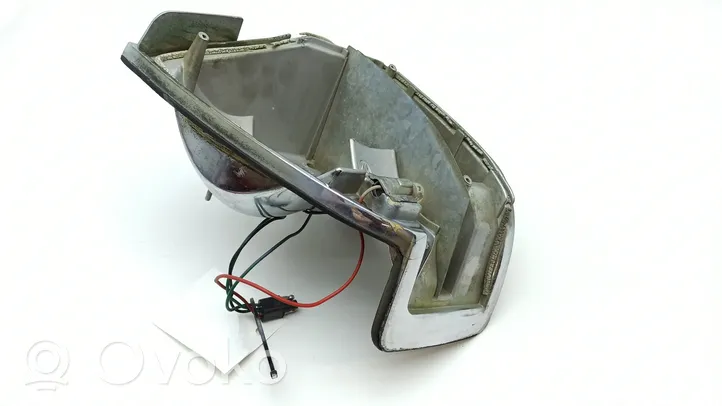 Jaguar XJS Tail light bulb cover holder L922