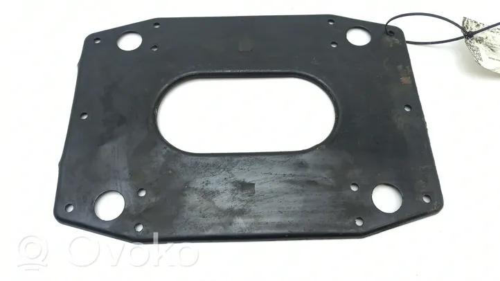 Jaguar XJS Rear differential/diff mount bracket 