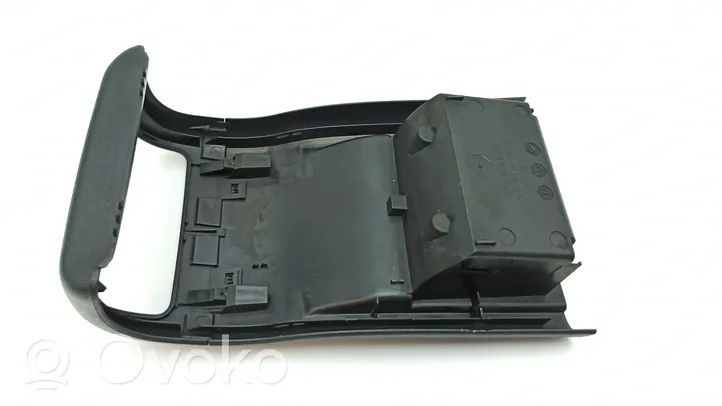 Mercedes-Benz C W203 Altri elementi della console centrale (tunnel) A2036830408