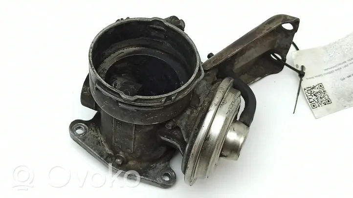 Mercedes-Benz C W203 EGR-venttiili A6110900754