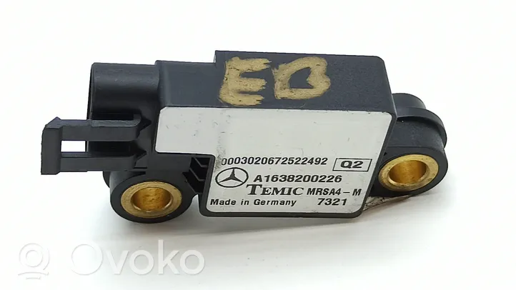 Mercedes-Benz ML W163 Czujnik uderzenia Airbag A1638200226