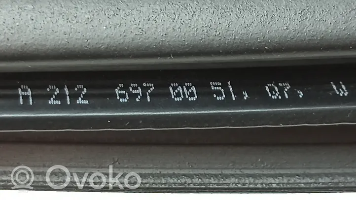 Mercedes-Benz E W212 Sandarinimo guma priekinių durų (ant kėbulo) A2126970051