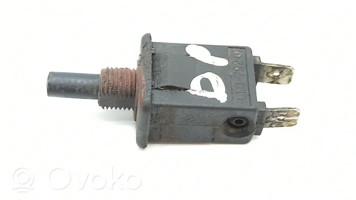 Mercedes-Benz COMPAKT W115 Priekšpusē durvju atvēršanas / aizvēršanas sensors (pīkstulis) 0008212852