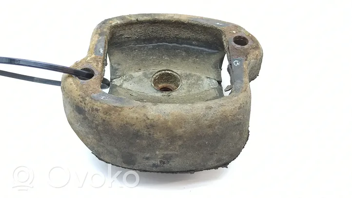 Mercedes-Benz COMPAKT W115 Supporto di montaggio del motore 1152231412