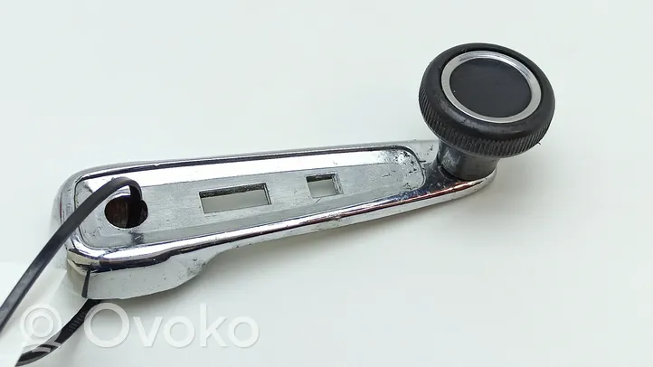 Mercedes-Benz COMPAKT W115 Front door window winding handle 