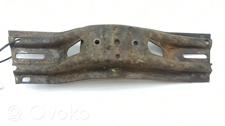 Mercedes-Benz COMPAKT W115 Gearbox mounting bracket 