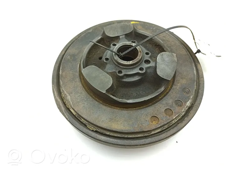 Mercedes-Benz 280 450 W116 Puleggia dell’albero motore 1100310107