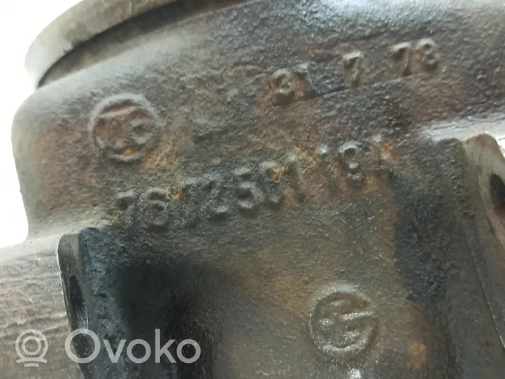 Mercedes-Benz 280 450 W116 Pompe de direction assistée 1164601880