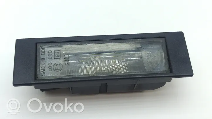 BMW Z4 E85 E86 Lampa oświetlenia tylnej tablicy rejestracyjnej 7165735