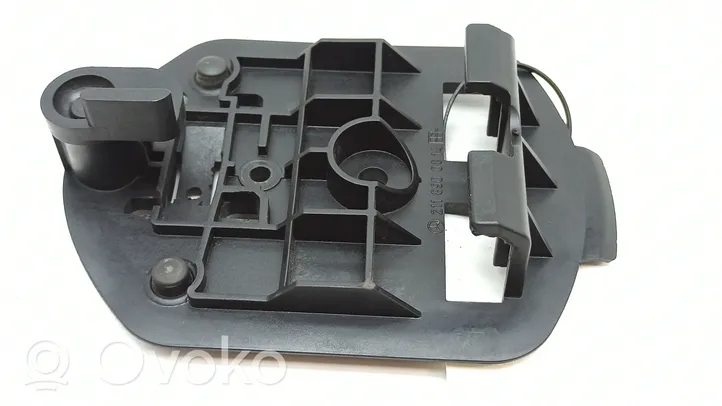 Mercedes-Benz E W212 Staffa supporto del triangolo d’emergenza 2118900814