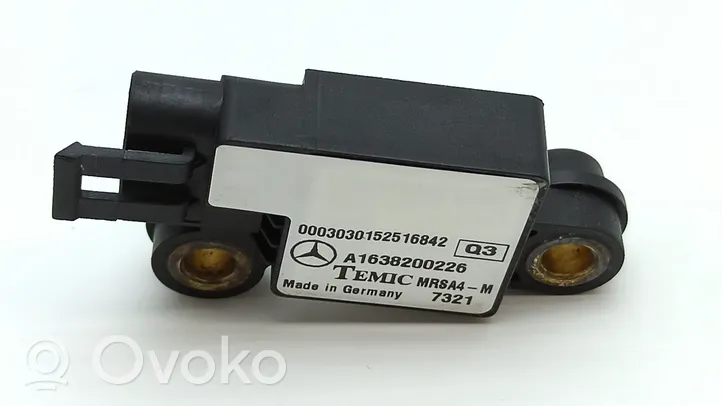 Mercedes-Benz ML W163 Sensore d’urto/d'impatto apertura airbag A1638200226