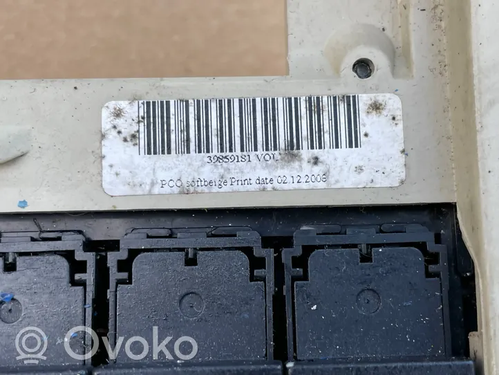 Volvo XC70 Monitori/näyttö/pieni näyttö 31268336