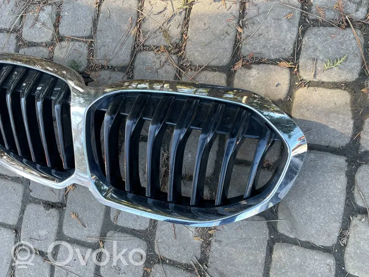 BMW 1 F40 Atrapa chłodnicy / Grill 7450959