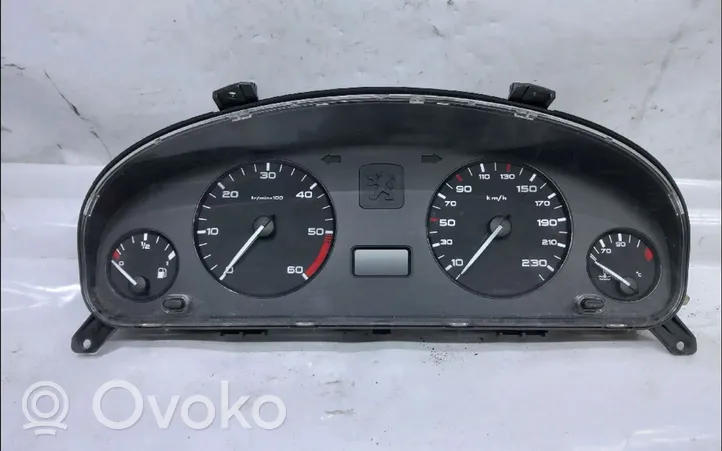Peugeot 406 Compteur de vitesse tableau de bord 