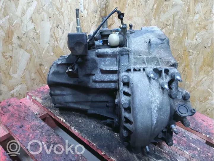 Citroen C4 I Mechaninė 6 pavarų dėžė 1637304580