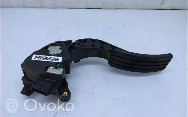 Renault Megane III Akseleratora elektriskais regulators (pedālis) 