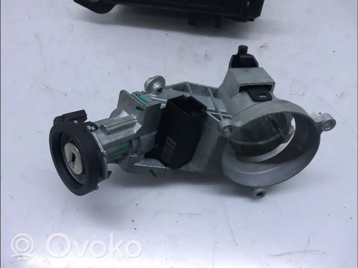 Opel Corsa D Variklio valdymo blokas 55579447