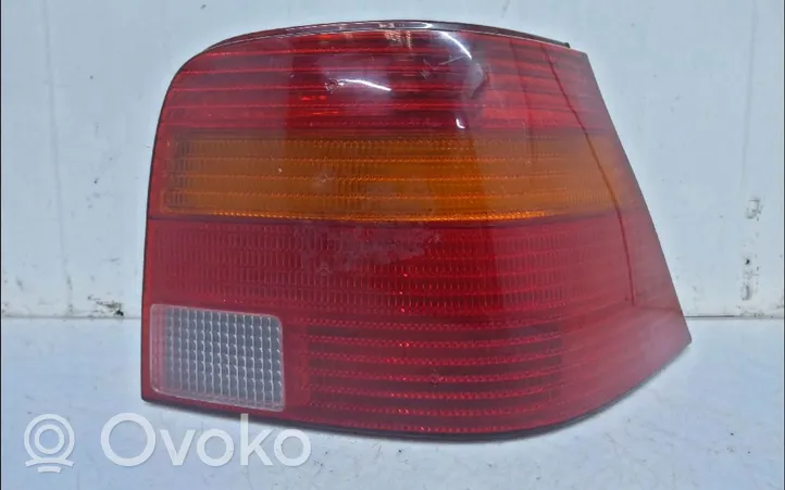 Volkswagen Golf IV Feux arrière / postérieurs 1J6945096R