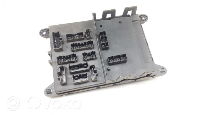 Land Rover Freelander Module de fusibles 518668702