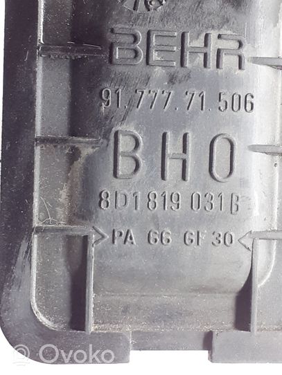 Volkswagen PASSAT B5 Pečiuko radiatorius 8D1819031B
