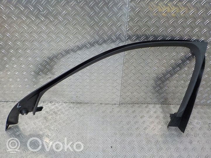 Volvo XC40 Rivestimento modanatura del vetro della portiera anteriore 31455062