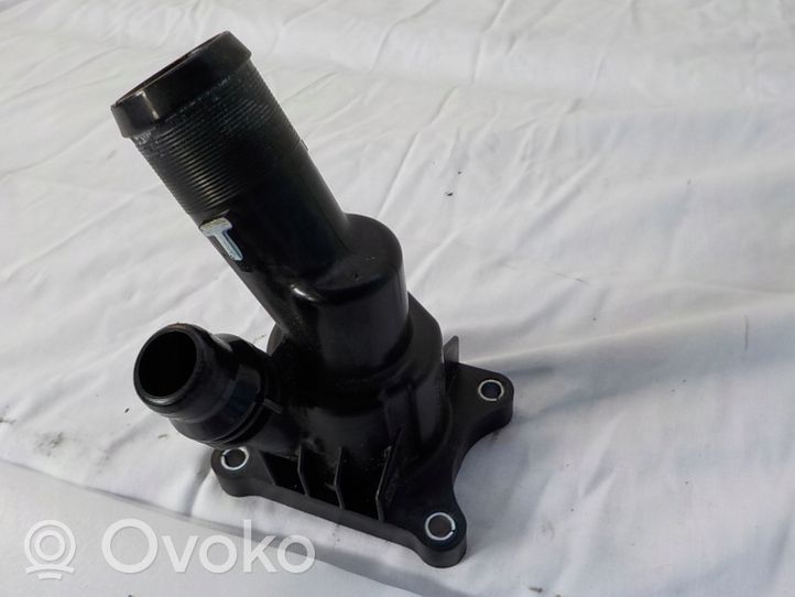 Volvo S90, V90 Termostaatin kotelo 31686045