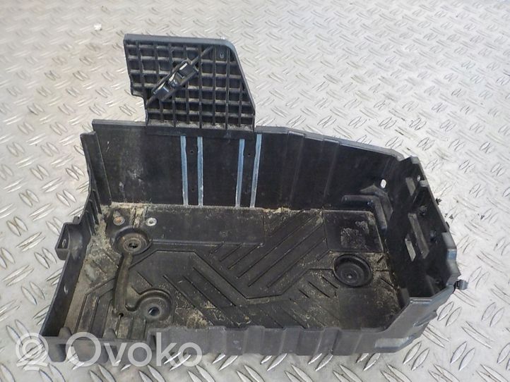 Peugeot 2008 II Battery tray 9823533180