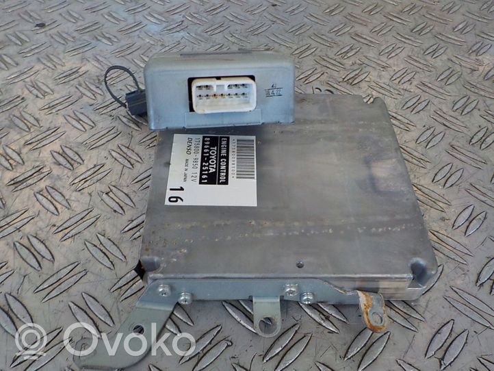 Toyota Dyna U300 U400 Sterownik / Moduł ECU 8966125161