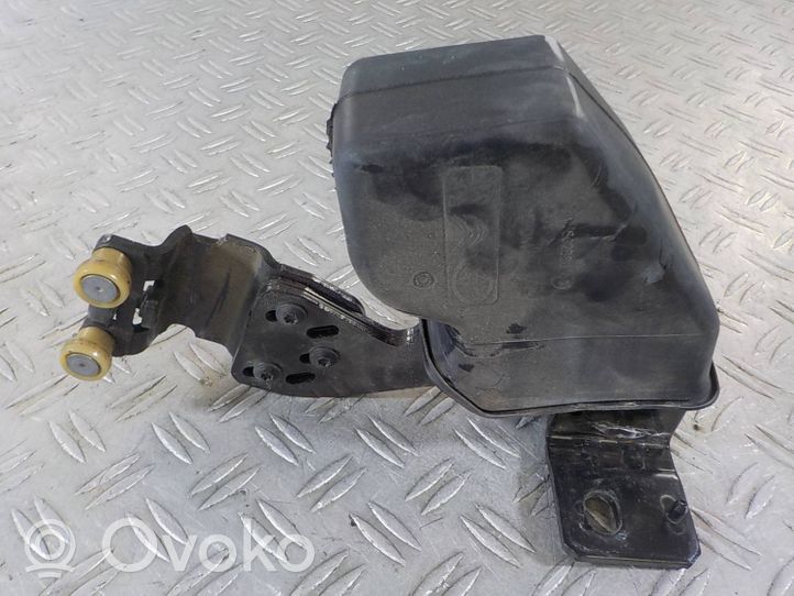 Toyota Proace Kita slankiojančių durų apdailos detalė 9809802880