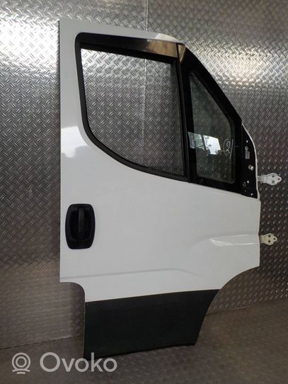 Iveco Daily 6th gen Drzwi przednie 